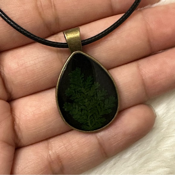 Handmade Jewelry - Handmade Resin Necklace